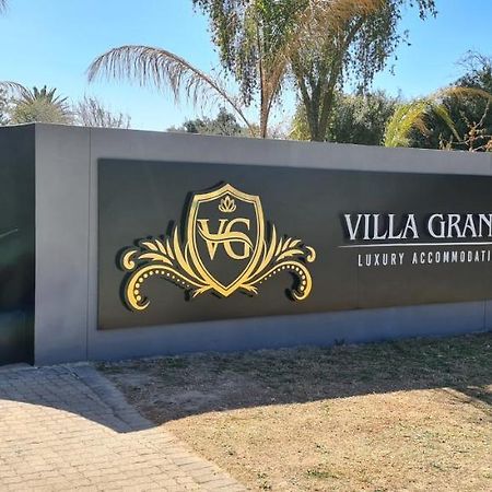 Villa Grande Luxury Accommodation เวลคอม ภายนอก รูปภาพ
