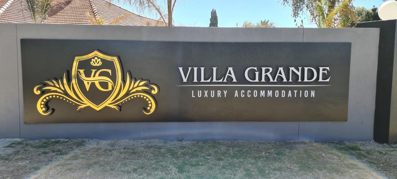 Villa Grande Luxury Accommodation เวลคอม ภายนอก รูปภาพ